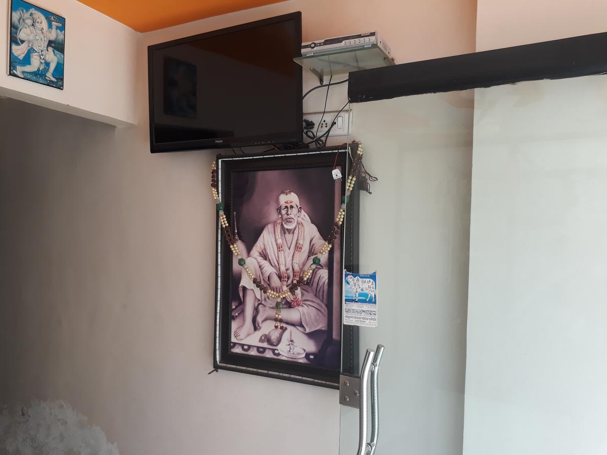 Hotel Gourav Palace 舍地 外观 照片
